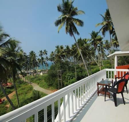 Lyba Homestay Thiruvananthapuram Zewnętrze zdjęcie